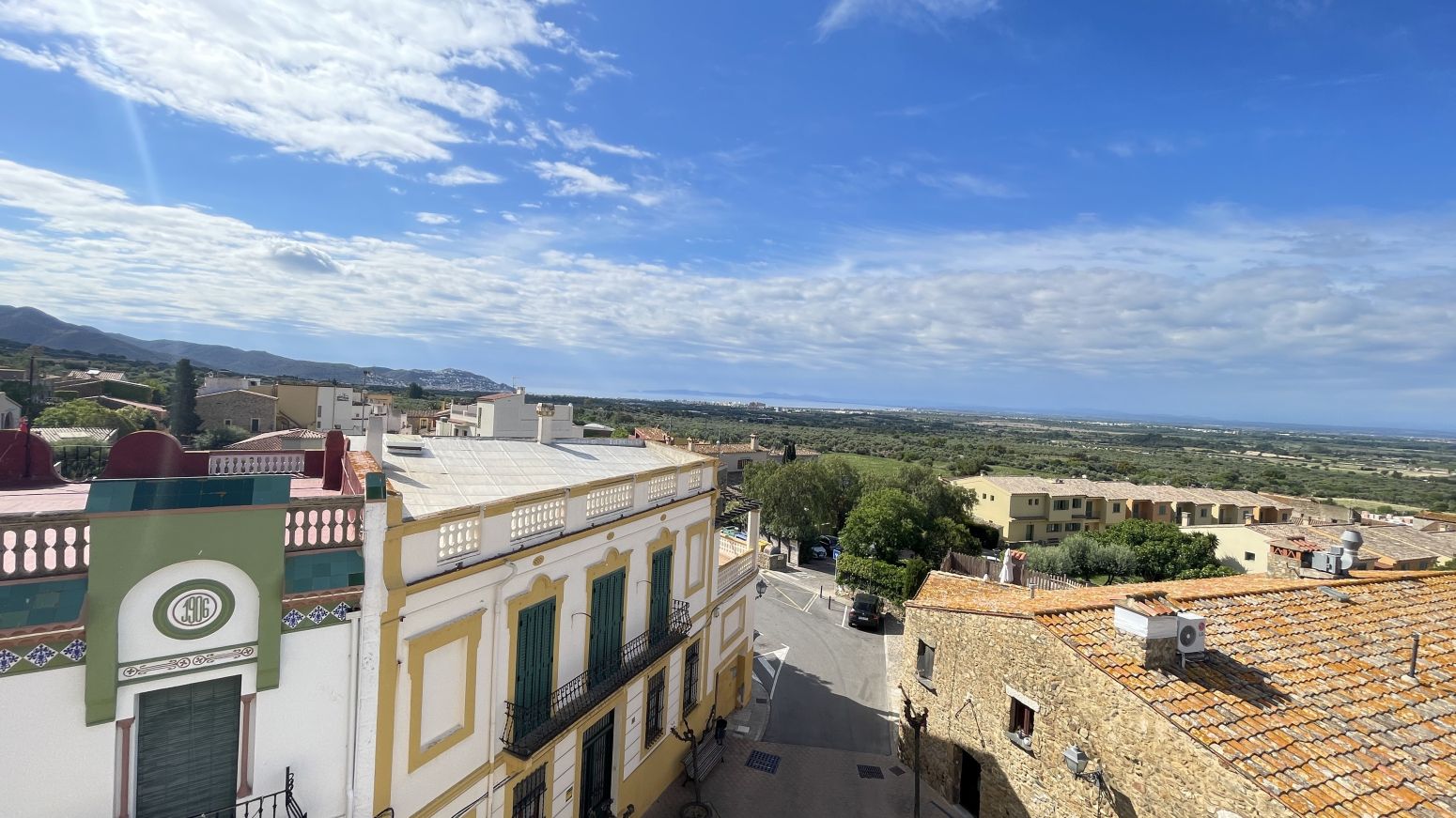 Vista exterior de Casa adosada en venda en Palau-saverdera amb Calefacció, Terrassa i Traster