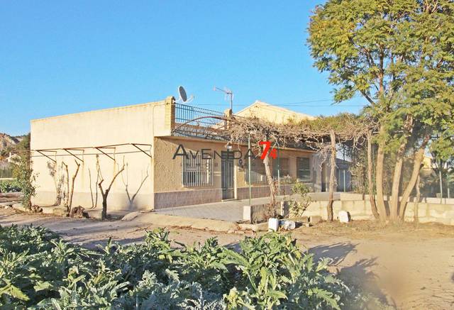 Casa-chalet en Venta en Los Angeles - Apolonia