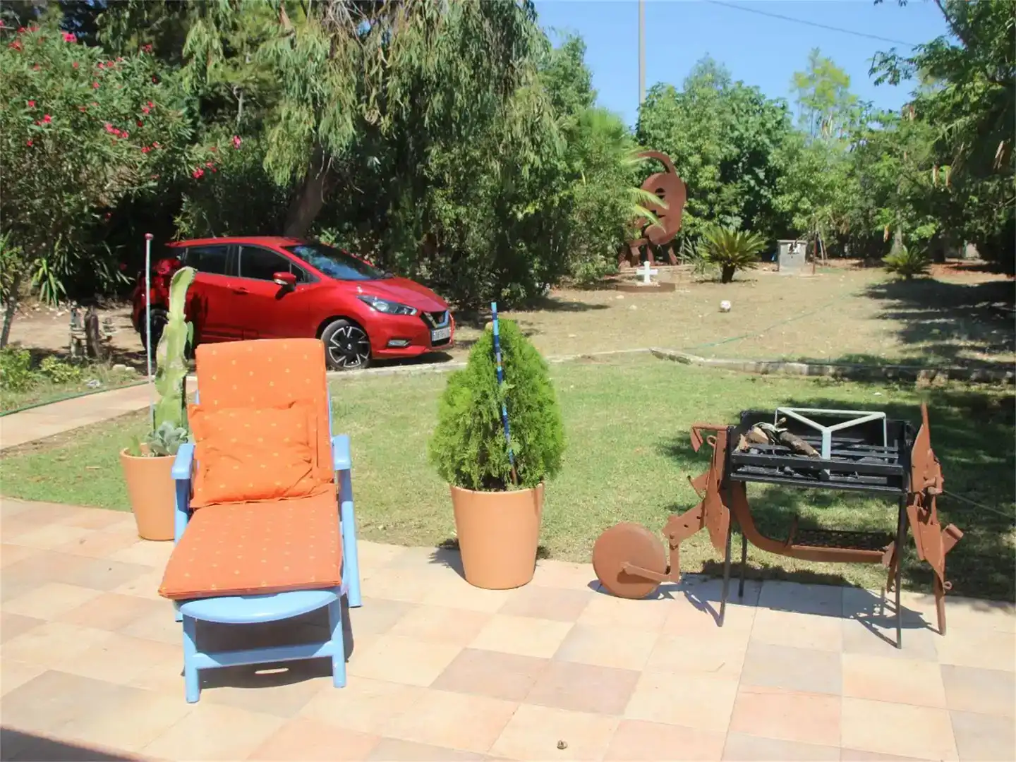 Jardí de Finca rústica en venda en Llocnou de Sant Jeroni amb Jardí privat, Piscina i Moblat