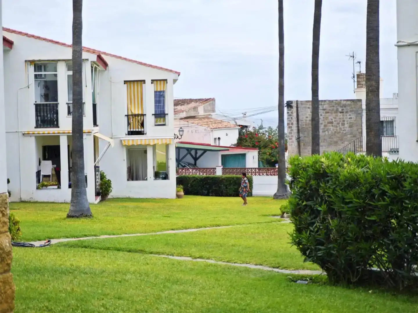 Vista exterior de Planta baja en venta en Manilva con Piscina y Balcón