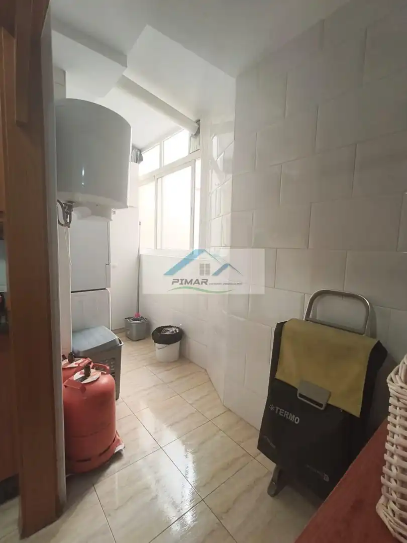Bany de Pis en venda en Elche / Elx amb Aire condicionat i Balcó