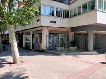 Business premises to rent in Avenida del Mediterráneo 2