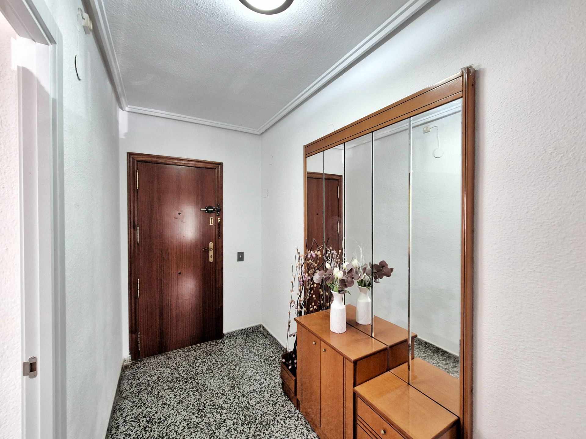 Flat to rent in Carrer de Cuba, Russafa, L'Eixample