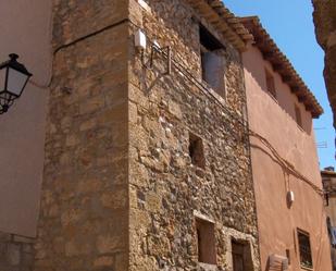 Vista exterior de Casa adosada en venda en Las Peñas de Riglos