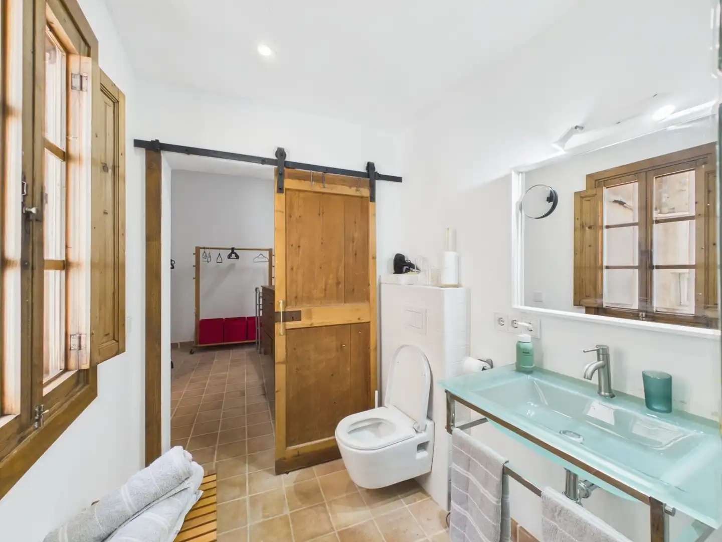 Bathroom of Flat for rent in  Palma de Mallorca  with Air Conditioner and Pets allowed