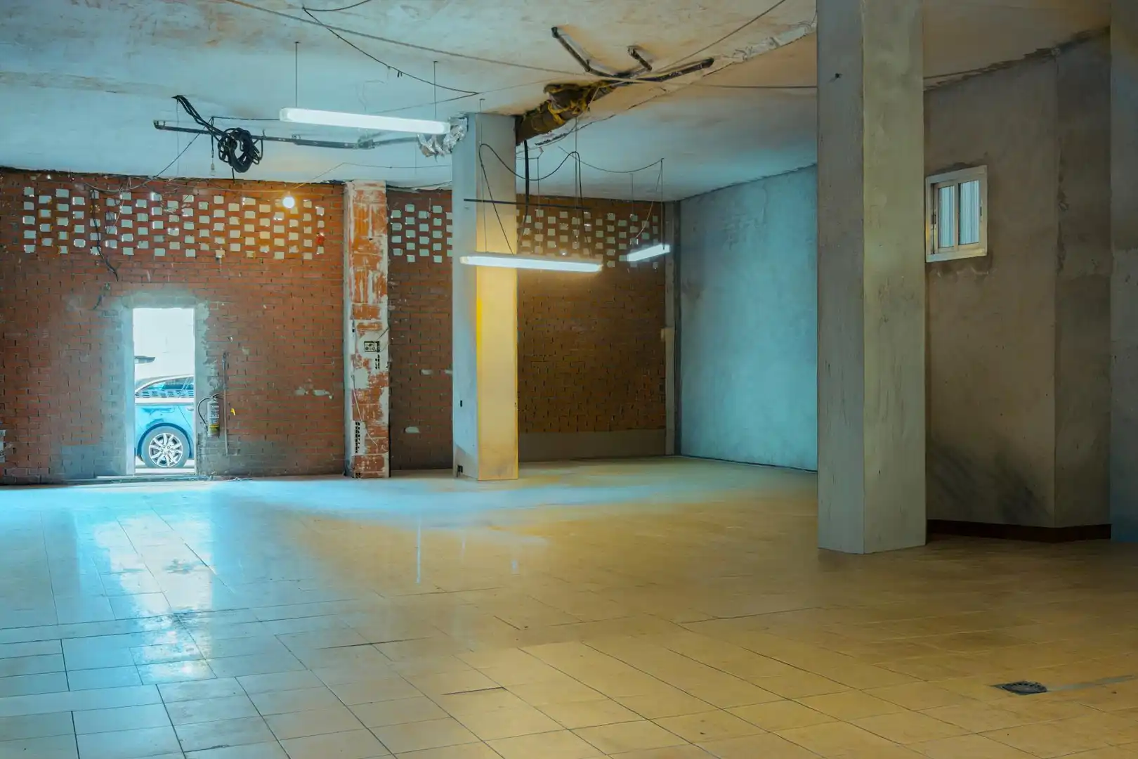 Business premises for sale in Villayuventus - Renfe