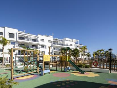 Außenansicht von Wohnung miete in Motril mit Klimaanlage, Terrasse und Schwimmbad