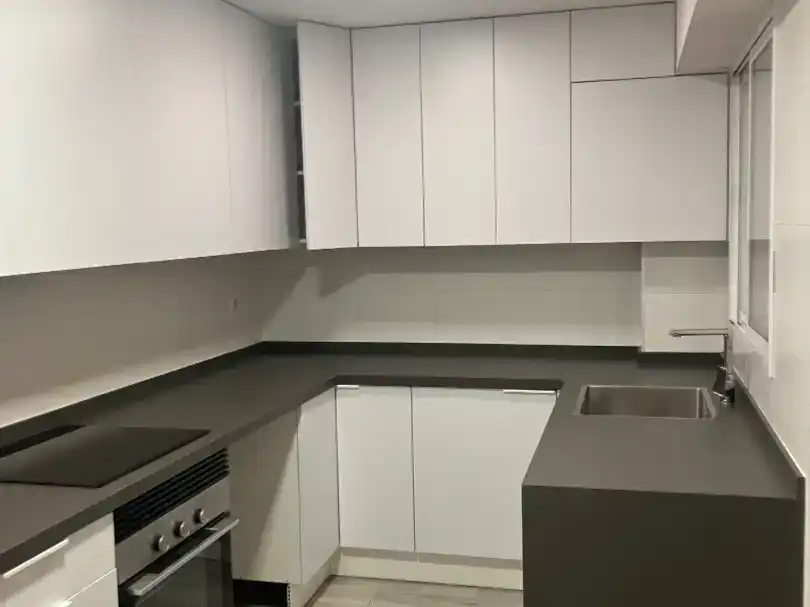 Küche von Wohnung zur Miete in  Valencia Capital mit Klimaanlage