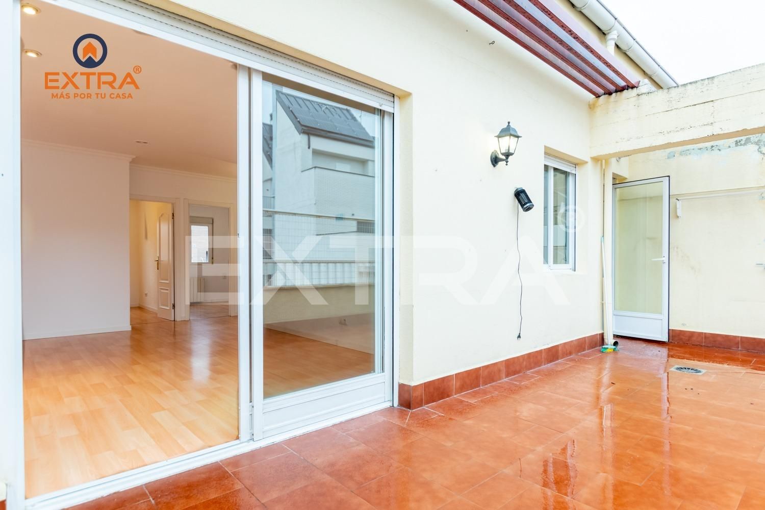 Attic to rent in Calle de Benjamín, Valdeacederas, Tetuán