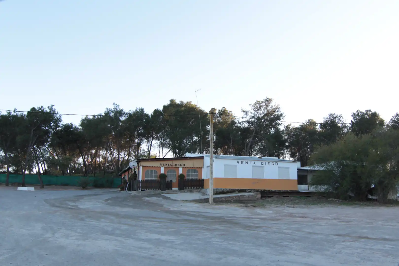 Vista exterior de Terreno en venta en Utrera