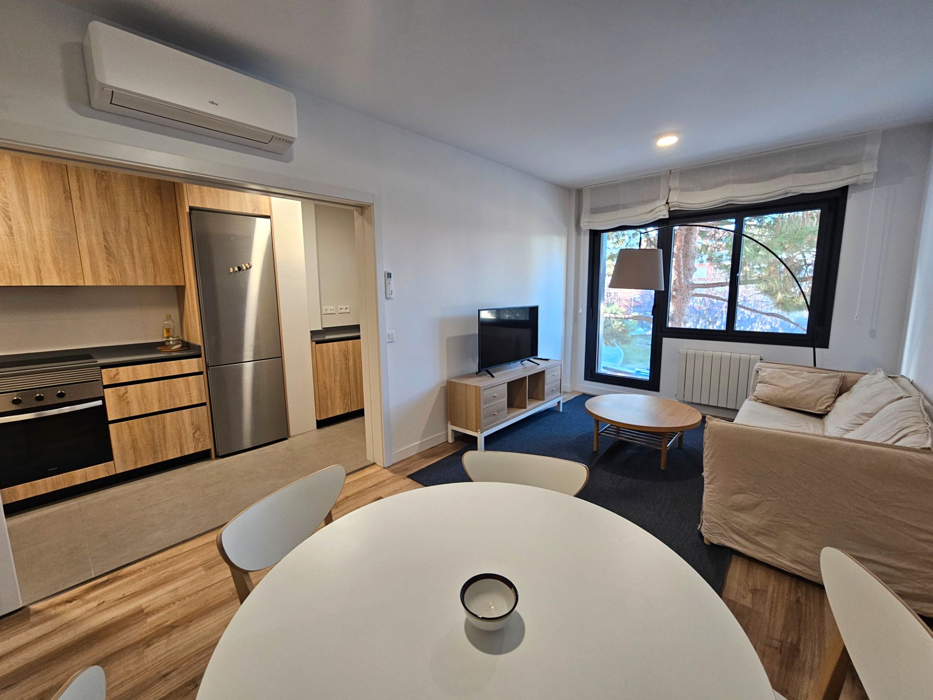 Sala d'estar de Pis de lloguer en  Madrid Capital amb Aire condicionat, Calefacció i Traster