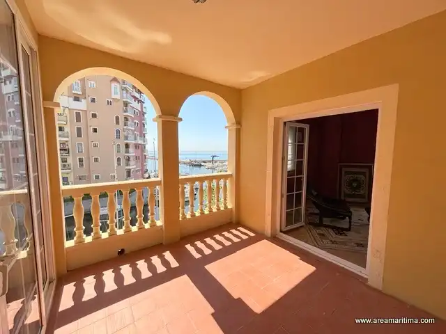 Balcony of Detached homes for sale in Alboraya  with Air Conditioner, Parquet flooring and Terrace