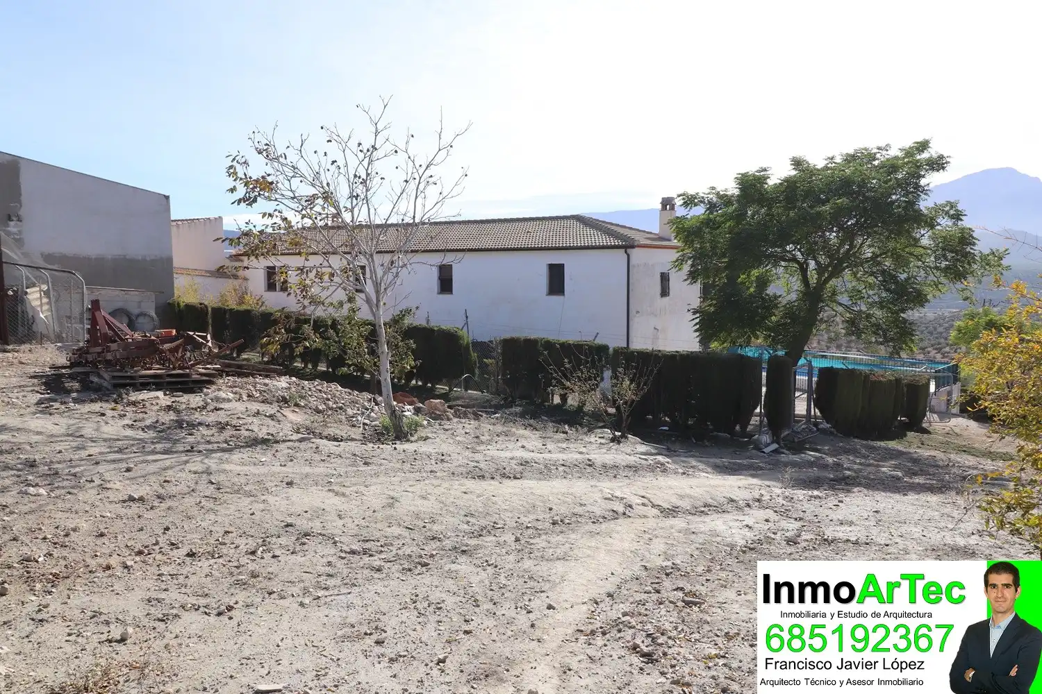 Finca rústica en venda en Iznalloz amb Jardí privat, Terrassa i Piscina