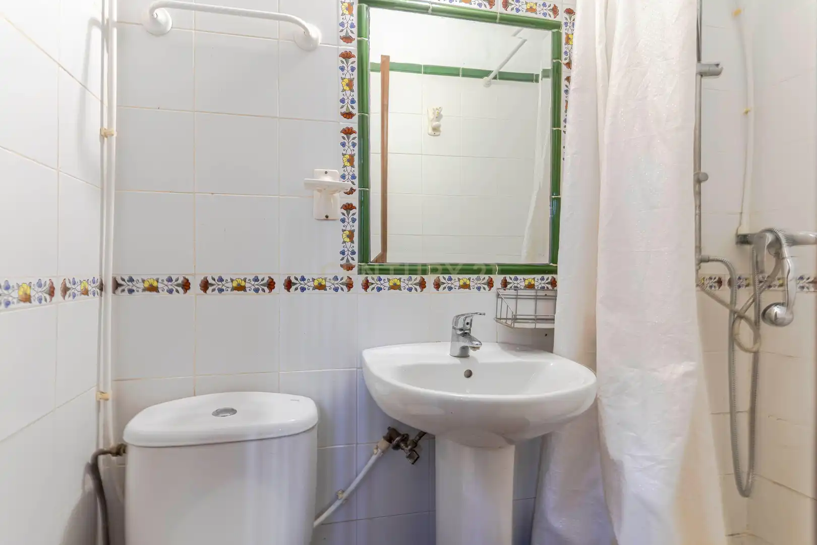 Bany de Casa o xalet en venda en Los Guájares amb Aire condicionat, Jardí privat i Traster