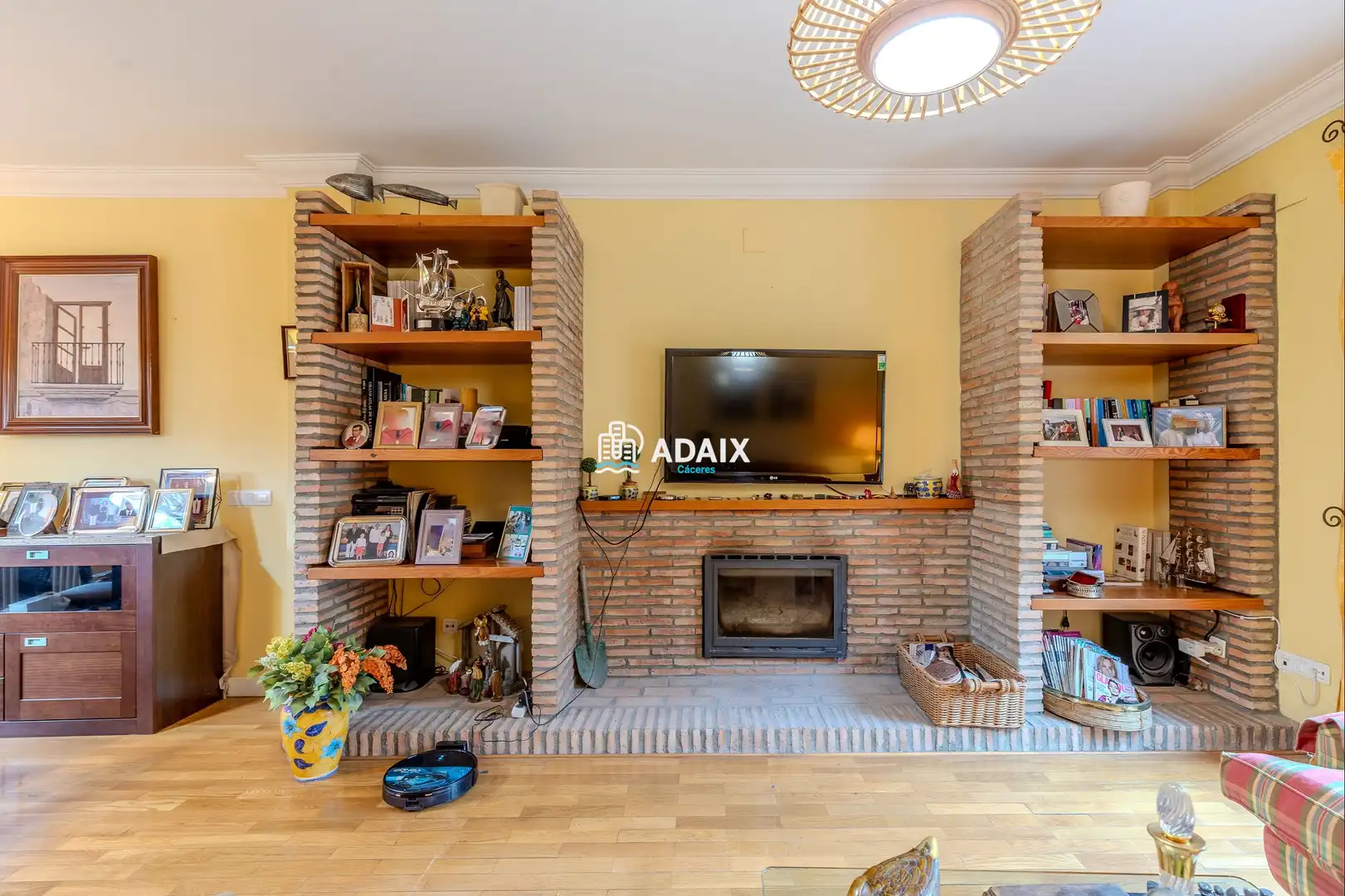 Sala d'estar de Casa o xalet en venda en Cáceres amb Aire condicionat, Calefacció i Terrassa