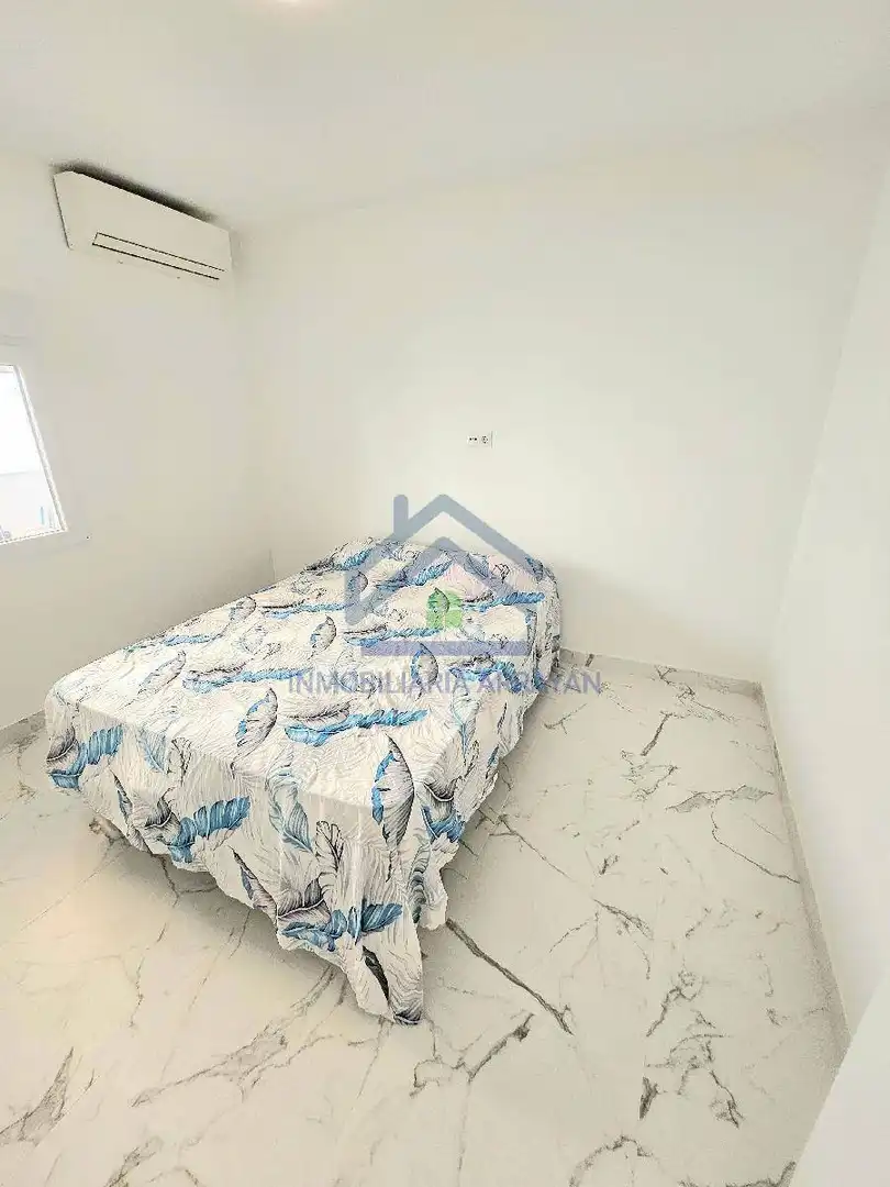 Dormitori de Casa o xalet en venda en La Zubia amb Aire condicionat