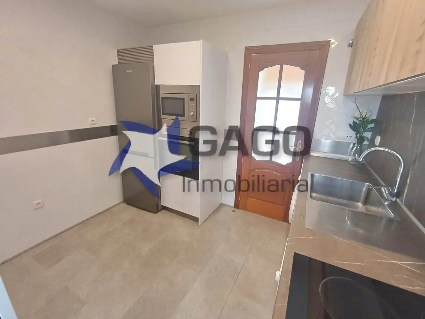Cocina de Ático de alquiler en Córdoba con Aire acondicionado, Calefacción y Terraza