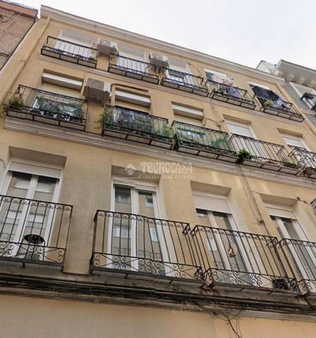 Piso en Venta en Cuatro Caminos - Azca