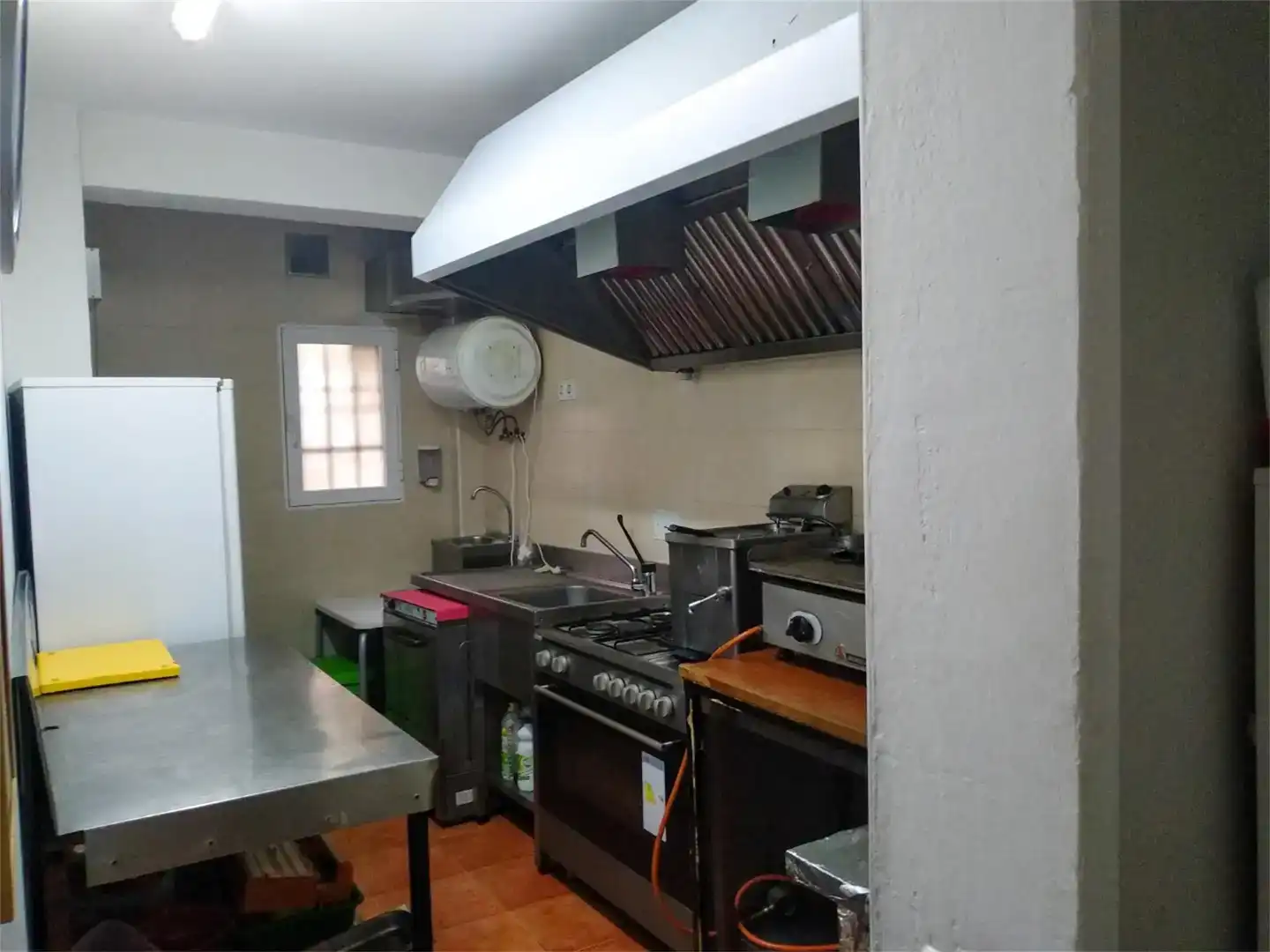 Cuina de Local en venda en Alcalá de Henares amb Aire condicionat