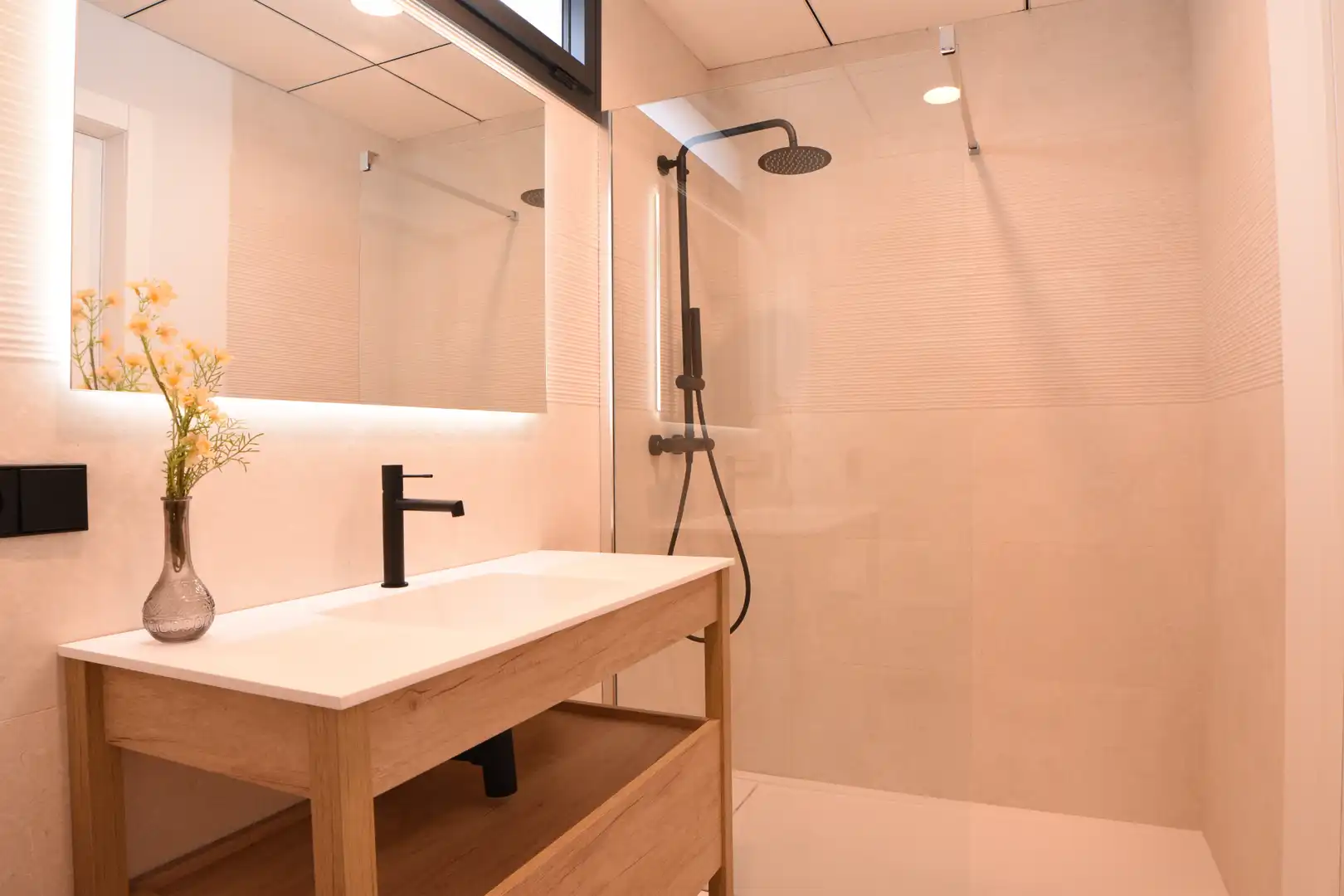 Baño de Casa o chalet en venta en Ciutadella de Menorca con Aire acondicionado, Jardín privado y Terraza