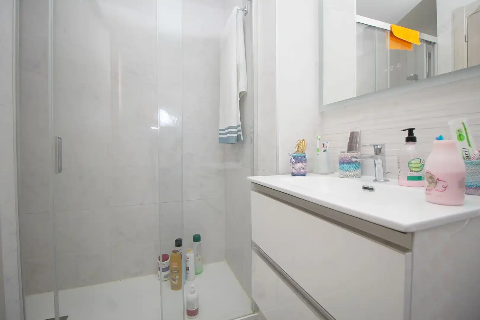 Bathroom of Attic for sale in Málaga  with Terrace, Storage room and Community pool