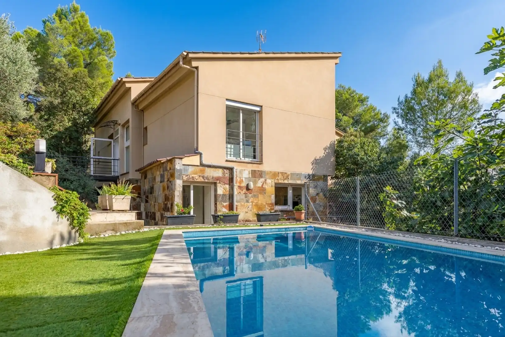 Casa con piscina in vendita a Matadepera, imagen 3