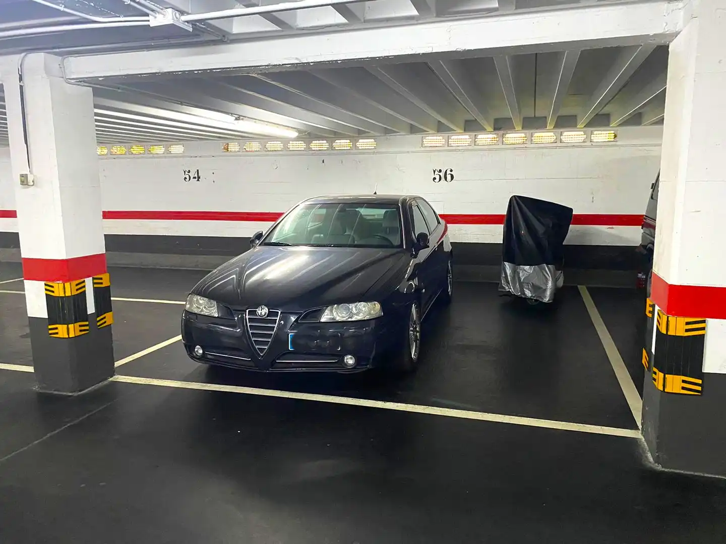 Parking of Flat for sale in Castro-Urdiales  with Heating, Private garden and Parquet flooring