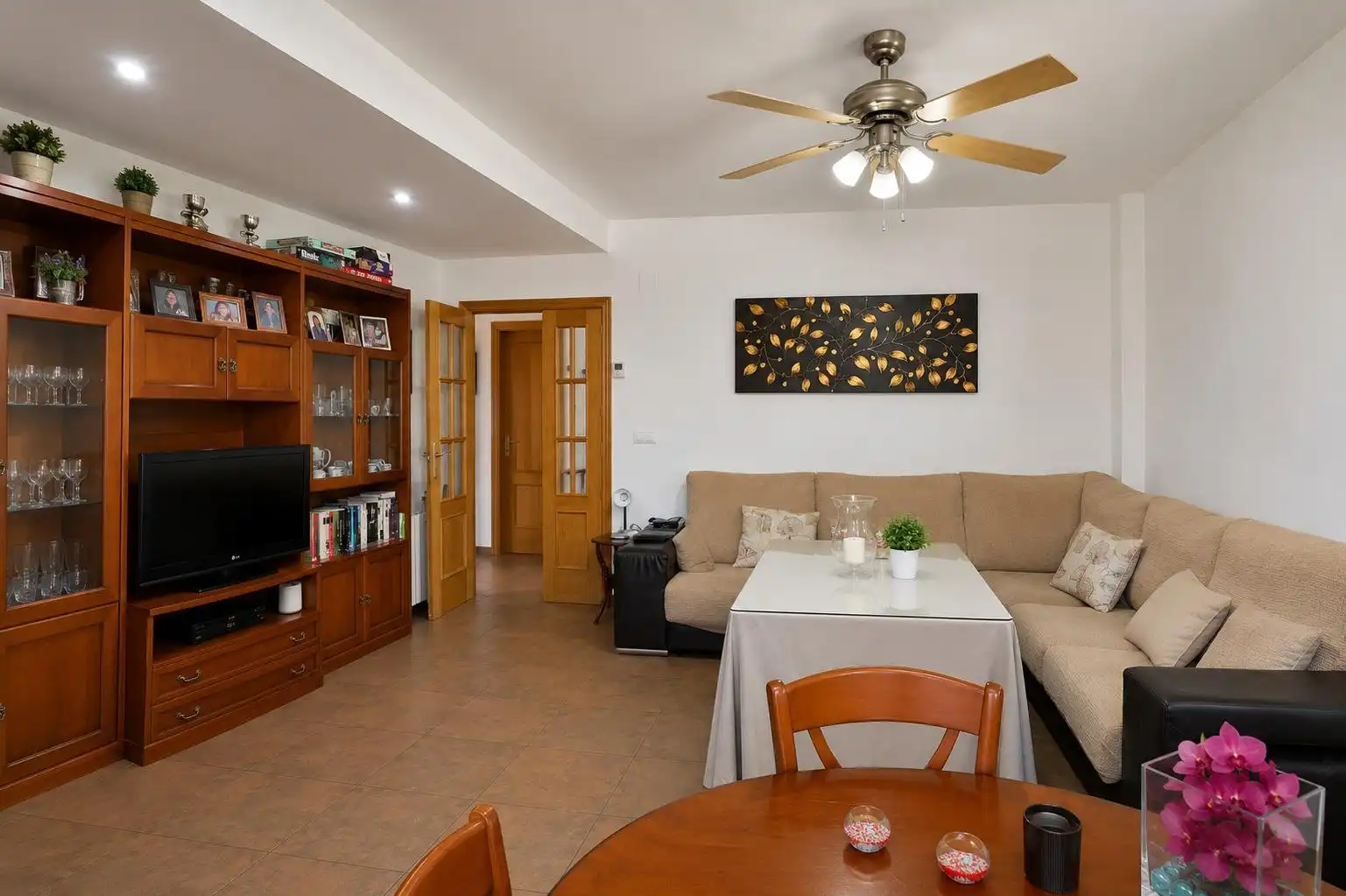 Sala de estar de Casa o chalet en venta en Padul con Aire acondicionado, Calefacción y Piscina