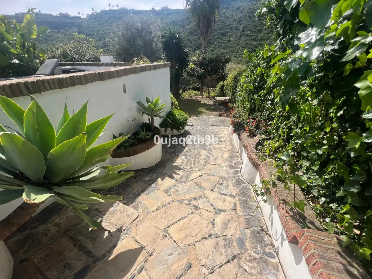 Jardí de Finca rústica en venda en Manilva amb Aire condicionat, Jardí privat i Terrassa