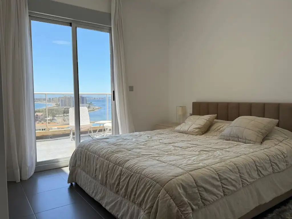 Penthouse with terrace for sale in Barrio Veneziola J (Manga), imagen 3