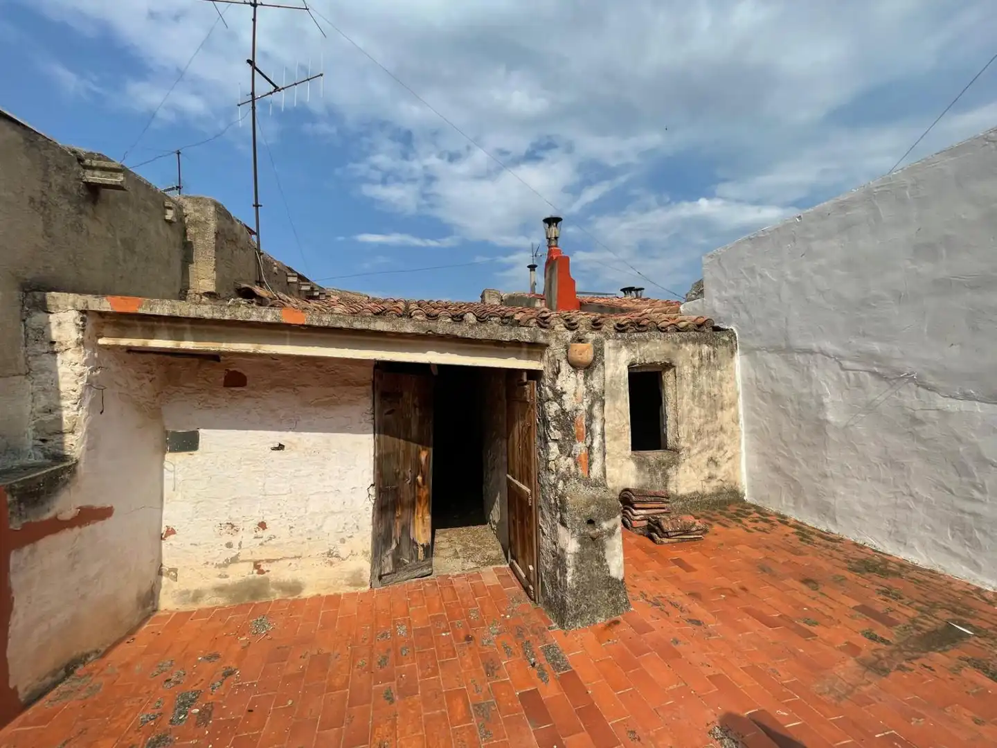 Exterior view of Houses for sale in Xert  with Terrace and Balcony