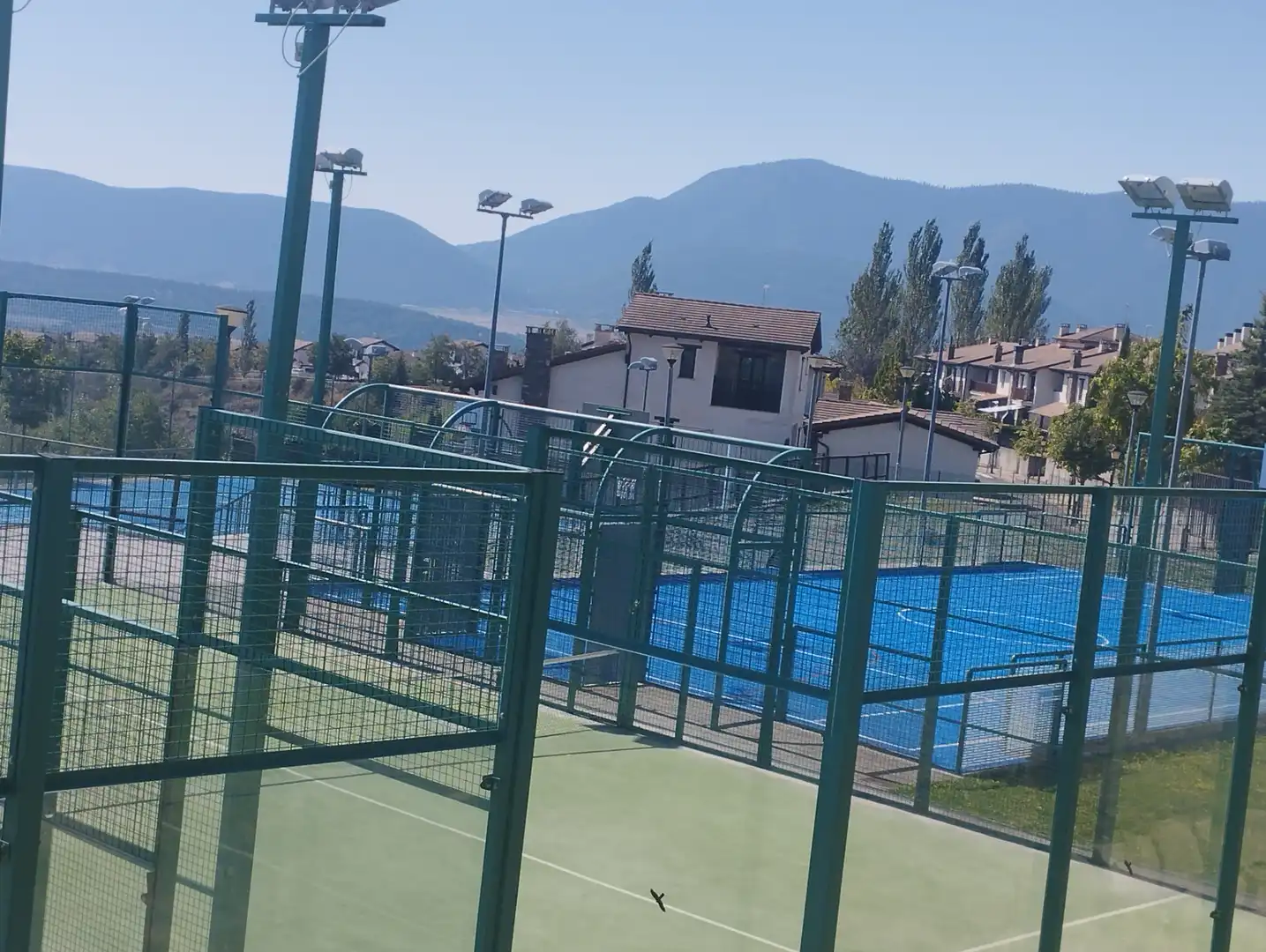Piscina de Dúplex en venta en Jaca con Aire acondicionado, Calefacción y Parquet
