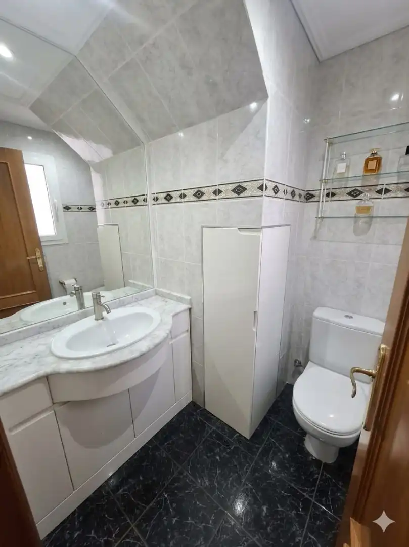 Bany de Dúplex en venda en Valencia amb Aire condicionat, Moblat i Forn