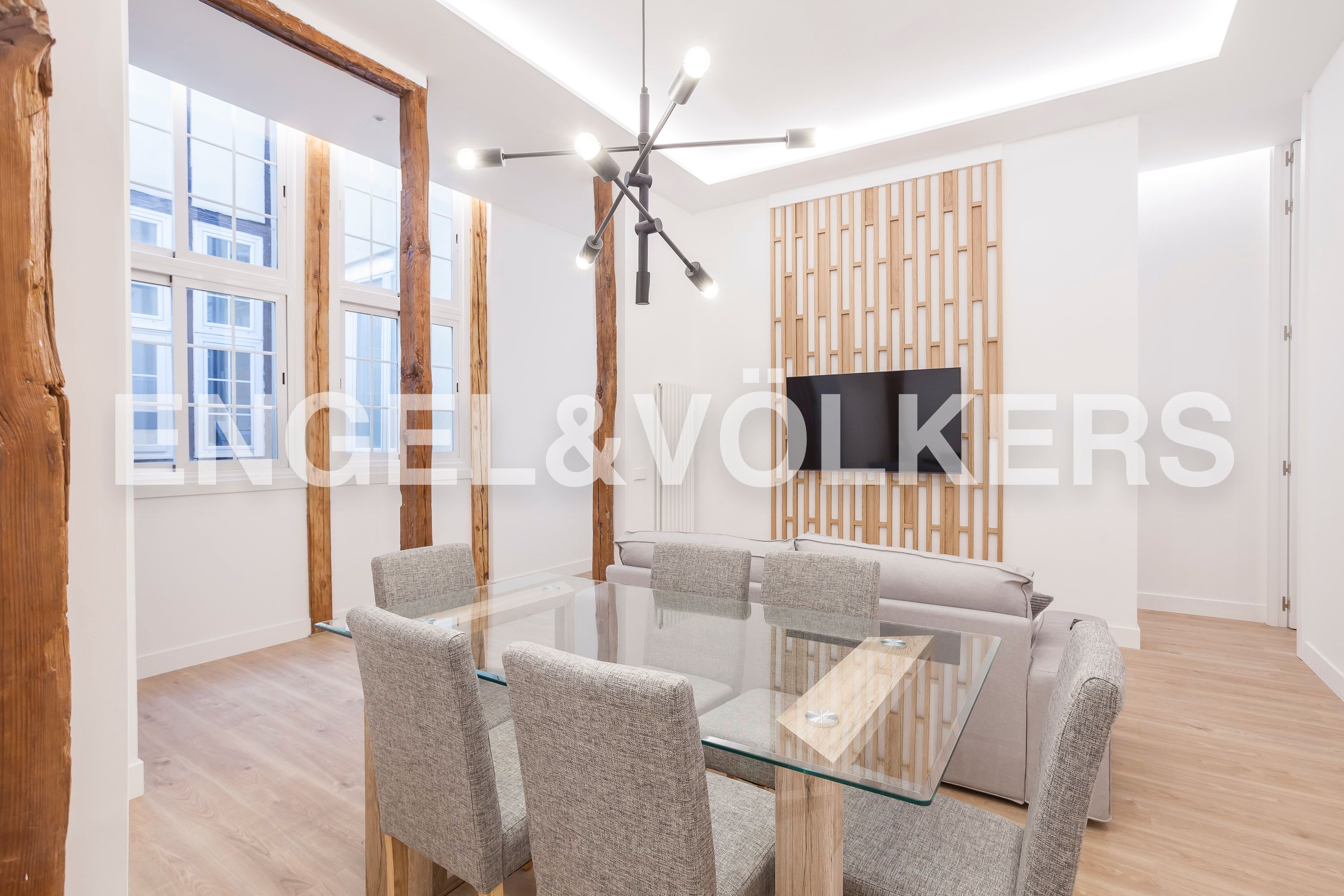 Living room of Apartment for sale in  Madrid Capital  with Air Conditioner, Heating and Furnished