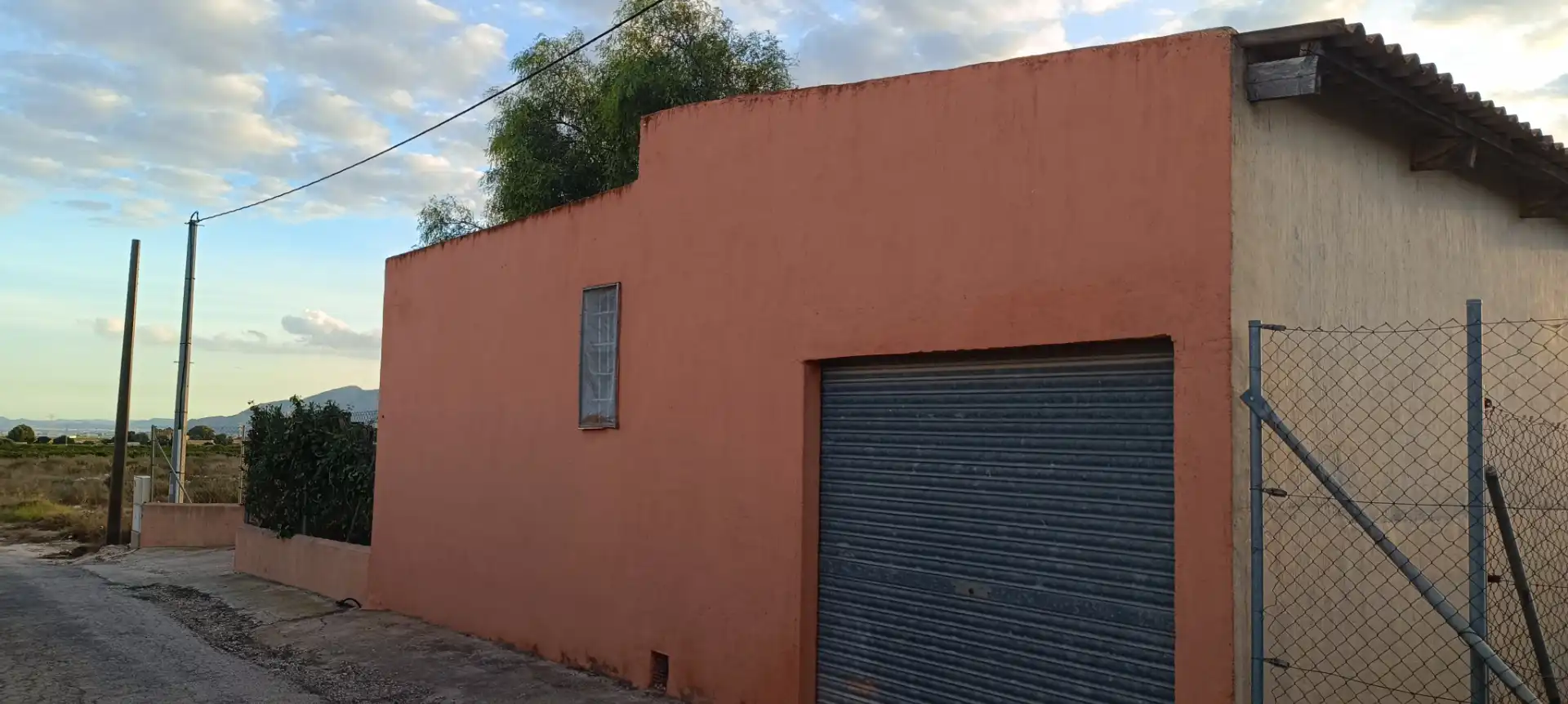 Vista exterior de Finca rústica en venda en Elche / Elx amb Jardí privat