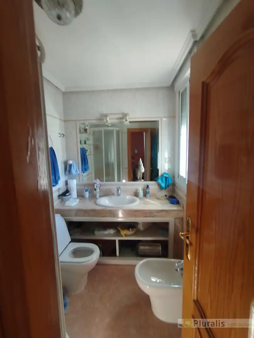 Bathroom of Houses for sale in Getafe  with Air Conditioner, Heating and Terrace