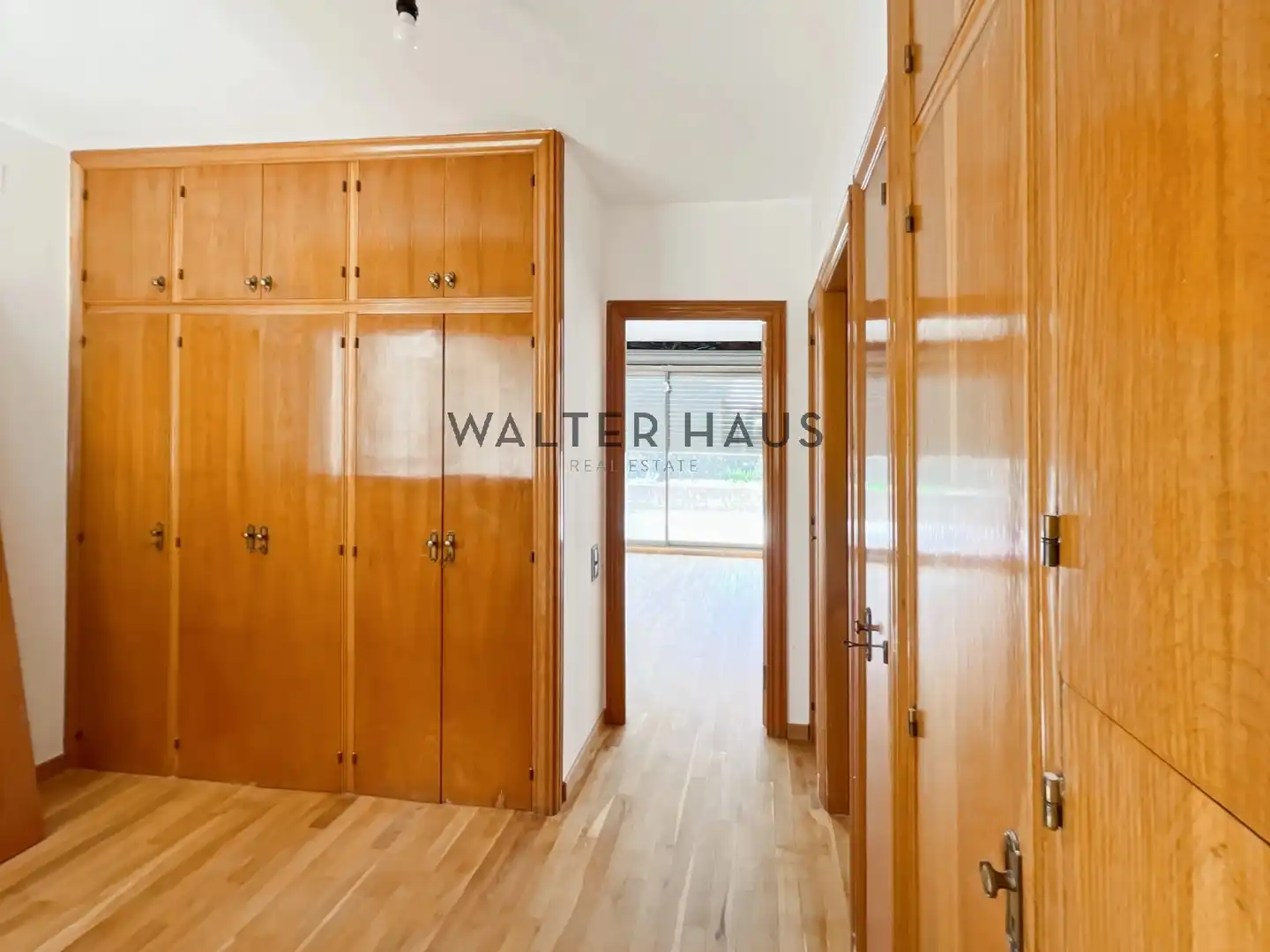 Houses for rent in Carrer d'Àngel Guimerà, L'Eixample
