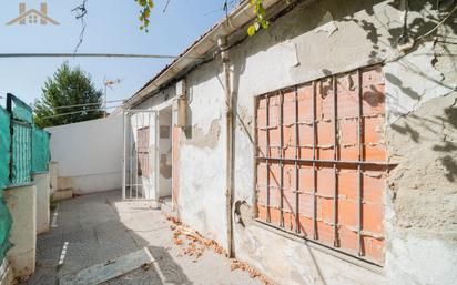 Vista exterior de Casa adosada en venda en Collado Villalba amb Jardí privat, Terrassa i Traster