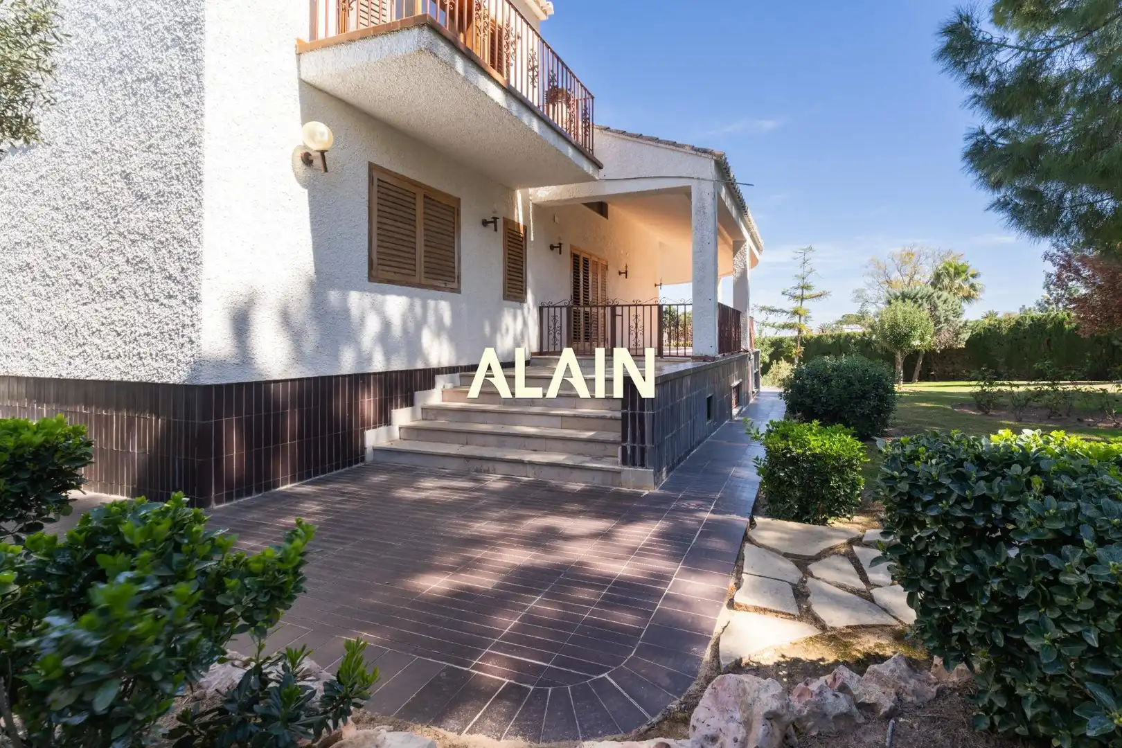 Vista exterior de Casa o chalet en venta en Chiva con Jardín privado, Terraza y Trastero