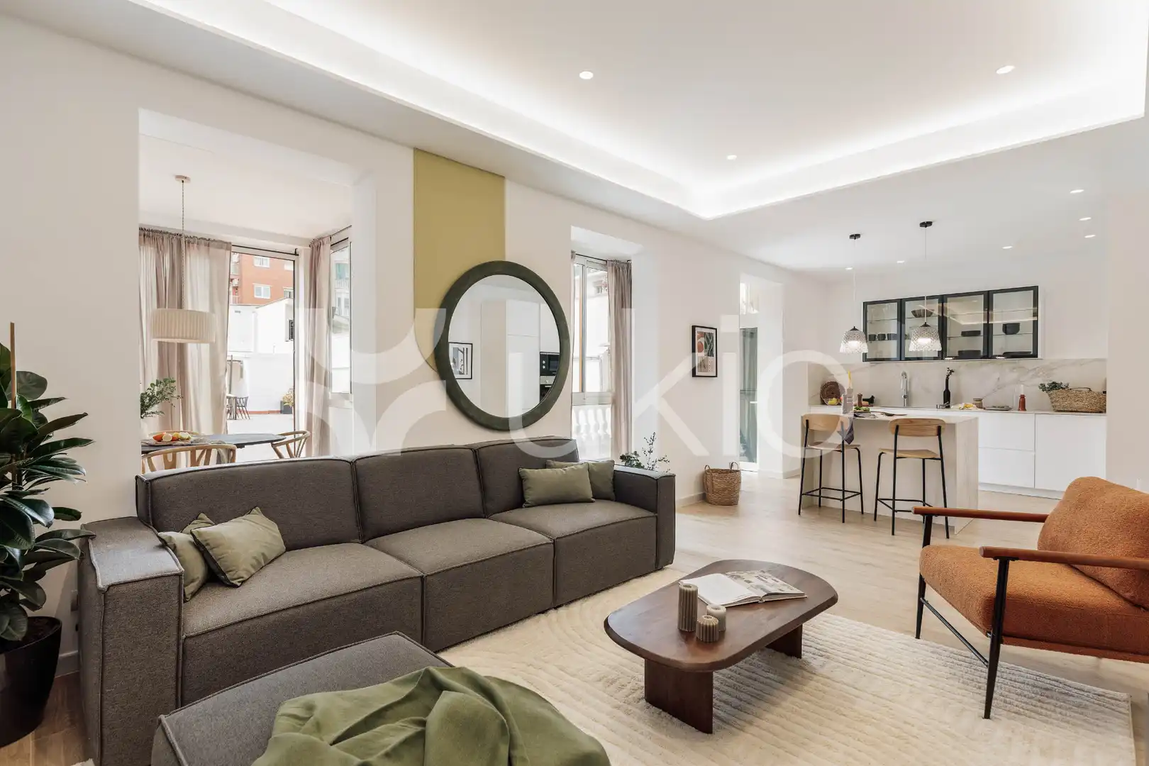 Appartement compact avec ascenseur à louer à Carrer de Rocafort, imagen 7