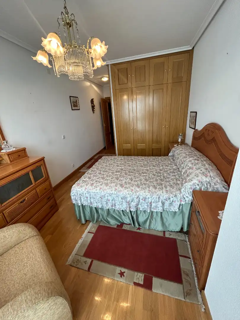 Schlafzimmer von Wohnung zum Verkauf in Burgos mit Heizung, Terrasse und Abstellraum