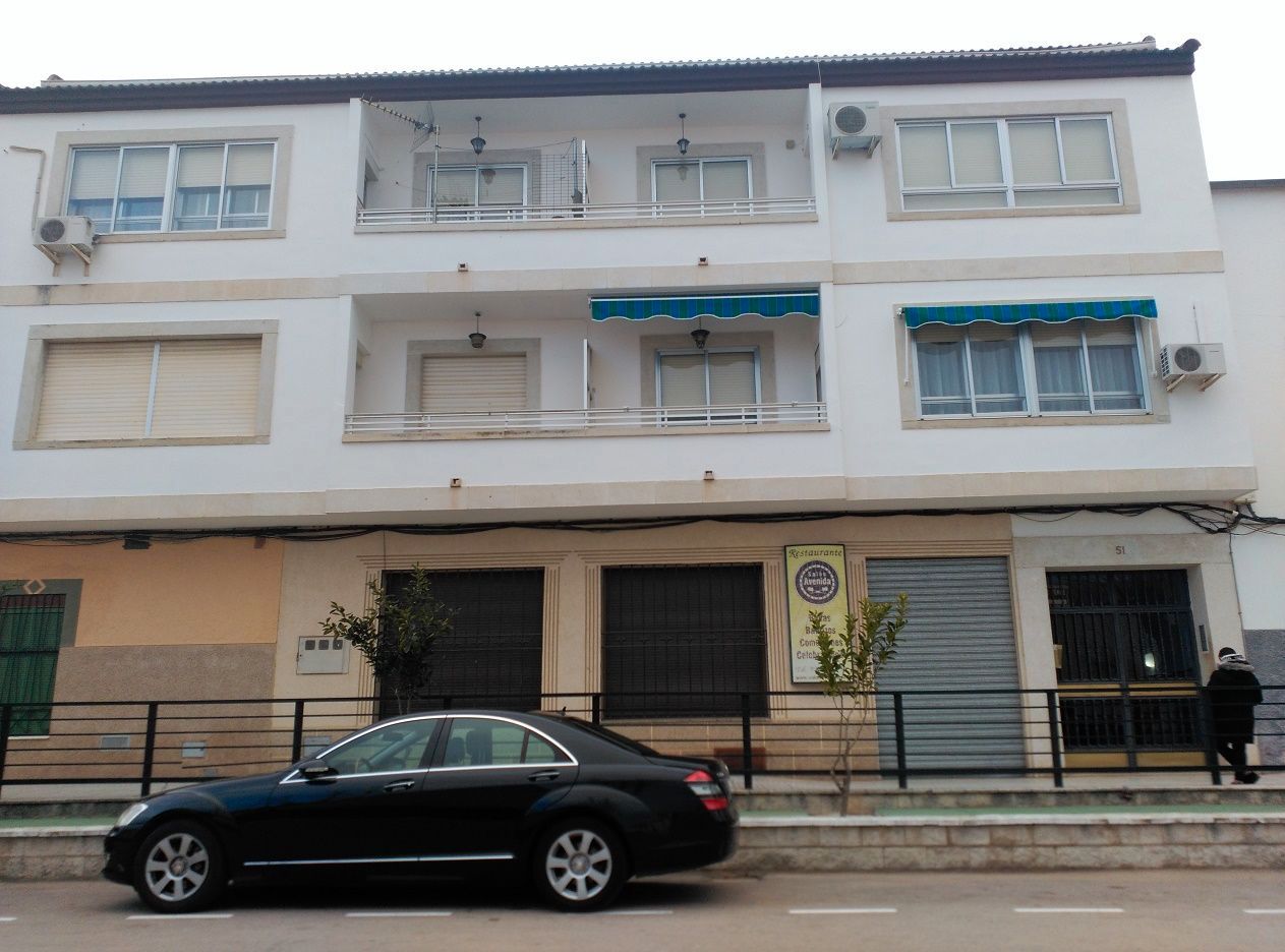 Exterior view of Flat for sale in Sierra de Fuentes  with Terrace