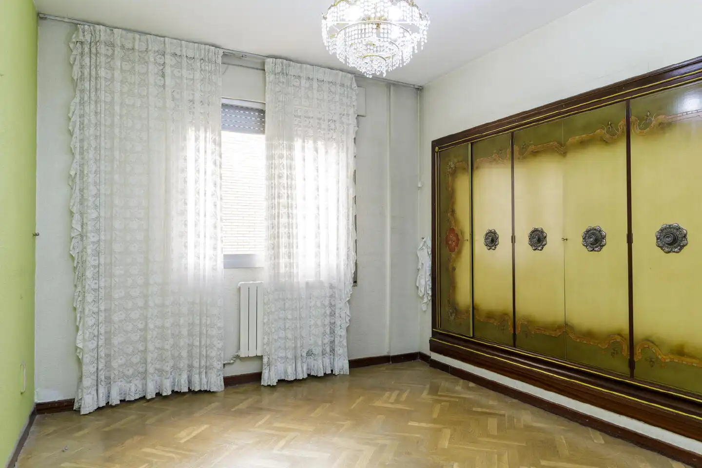 Habitación de Piso en venta en Zaragoza