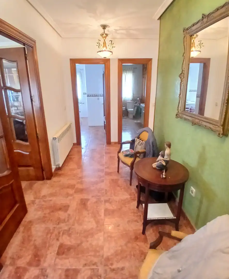 Houses for sale in Paseo de la Cañada, 21, El Guijo - Colonia España
