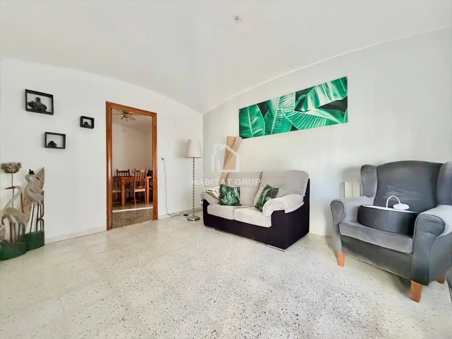 Sala de estar de Casa adosada en venta en Girona con Calefacción, Jardín privado y Terraza
