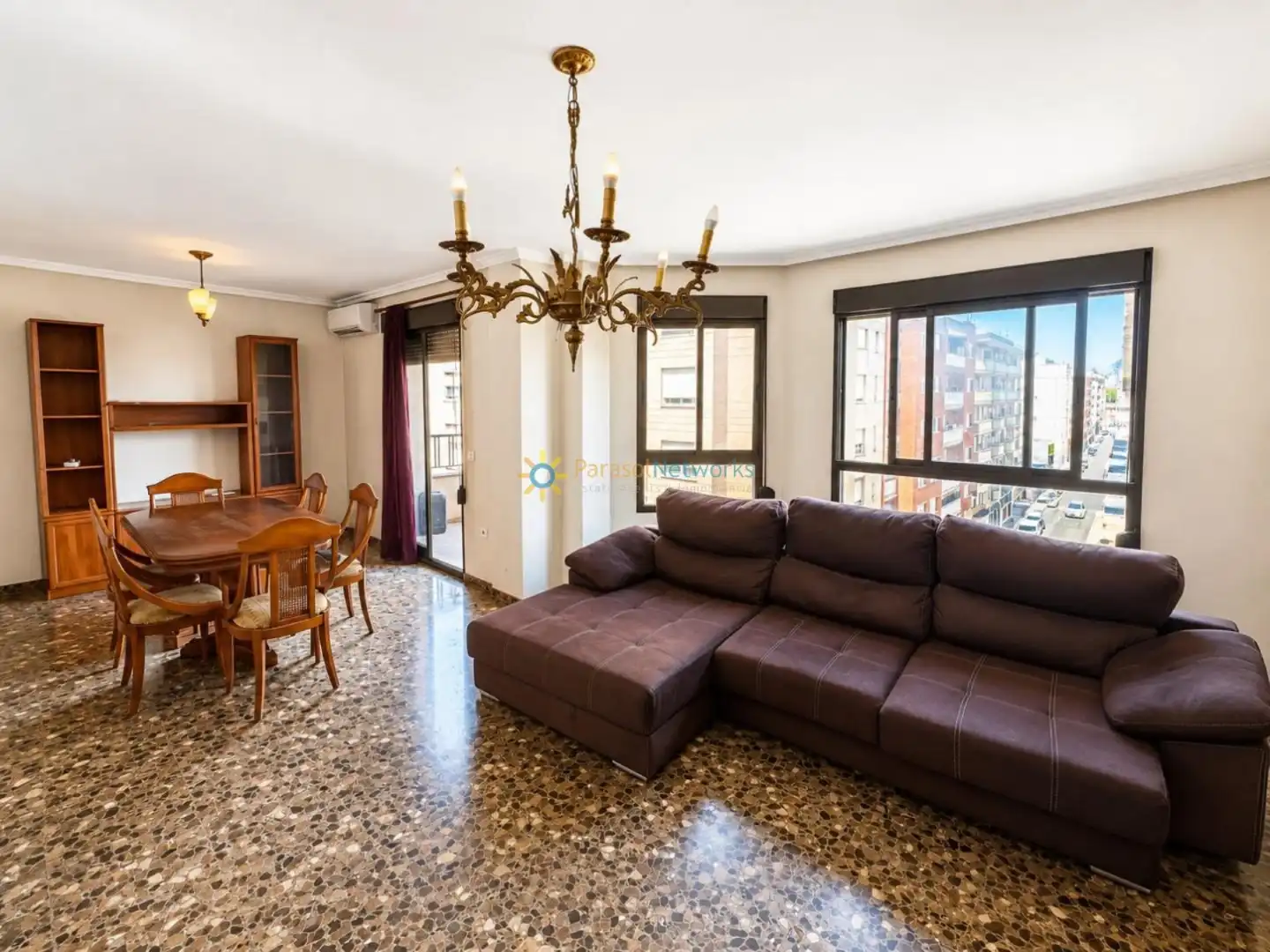 Living room of Flat for sale in Oliva  with Air Conditioner and Balcony
