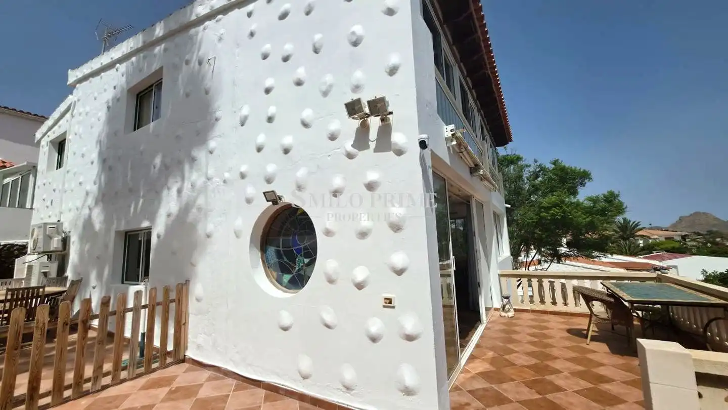 Casa con piscina in vendita a Del Centro, imagen 2
