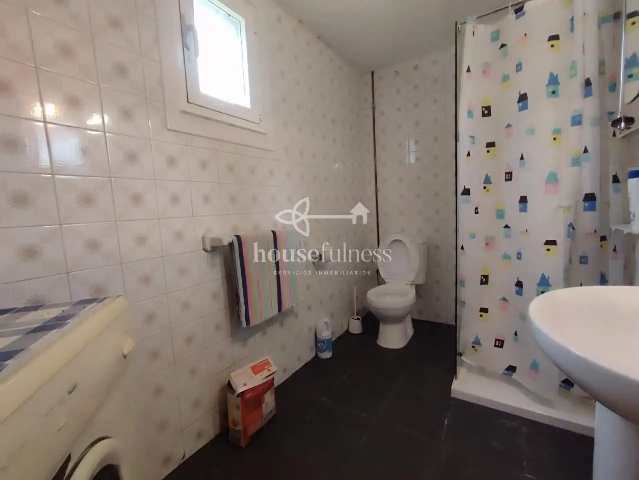 Bathroom of Houses for sale in Miño  with Heating, Private garden and Terrace