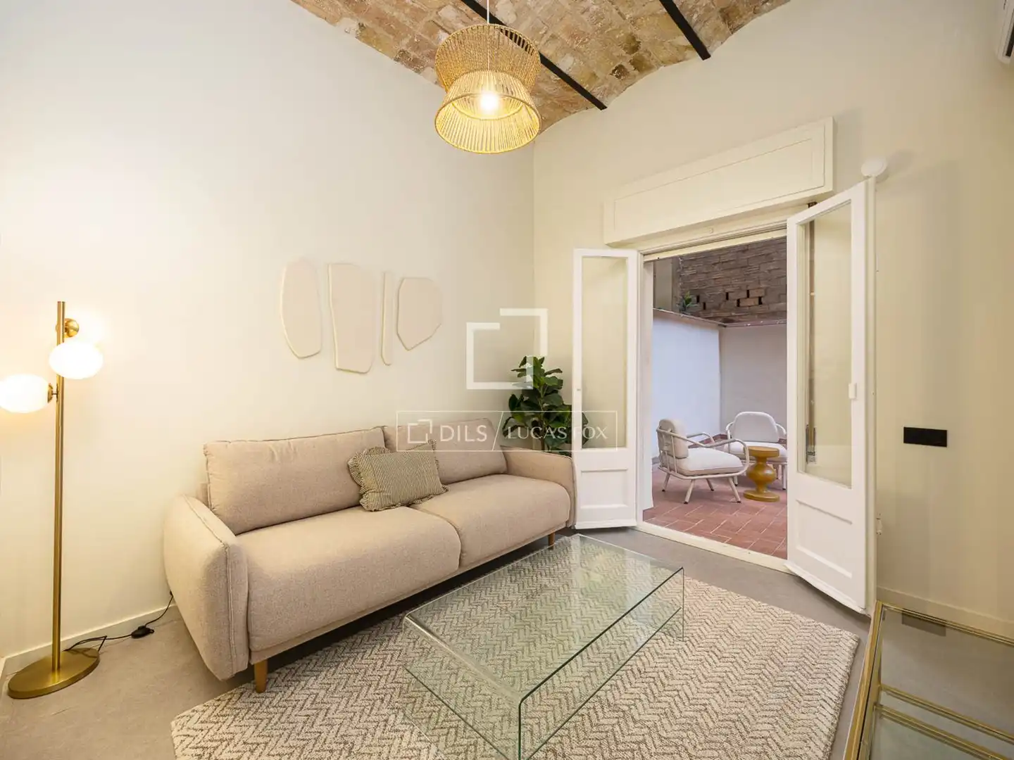 Sala de estar de Piso en venta en Barcelona con Aire acondicionado, Terraza y Amueblado