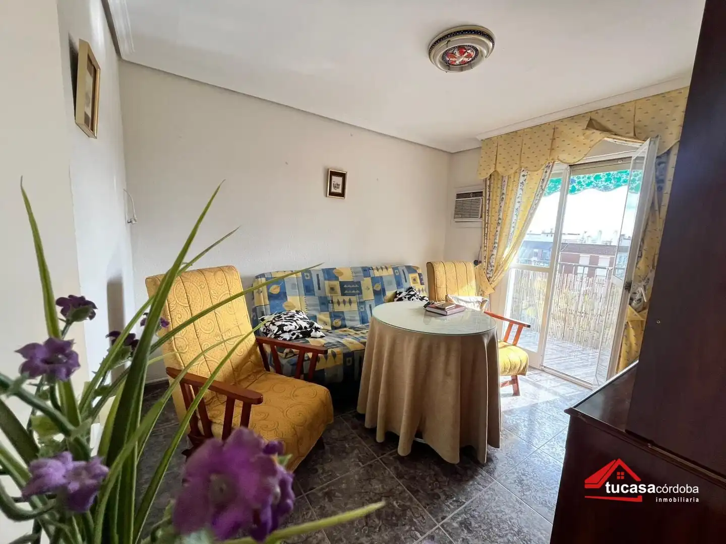 Living room of Flat for sale in Córdoba  with Air Conditioner and Terrace
